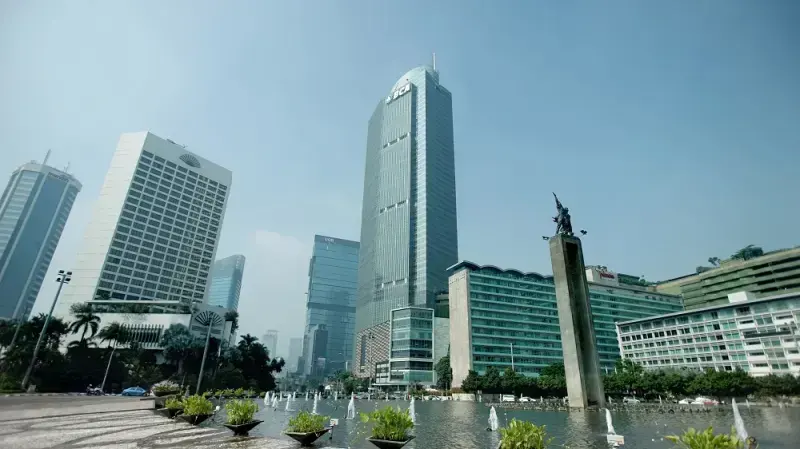 BCA Bantah Kabar Haji Isam  Akuisisi Saham