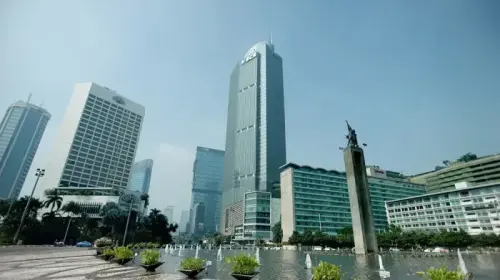 BCA Bantah Kabar Haji Isam  Akuisisi Saham