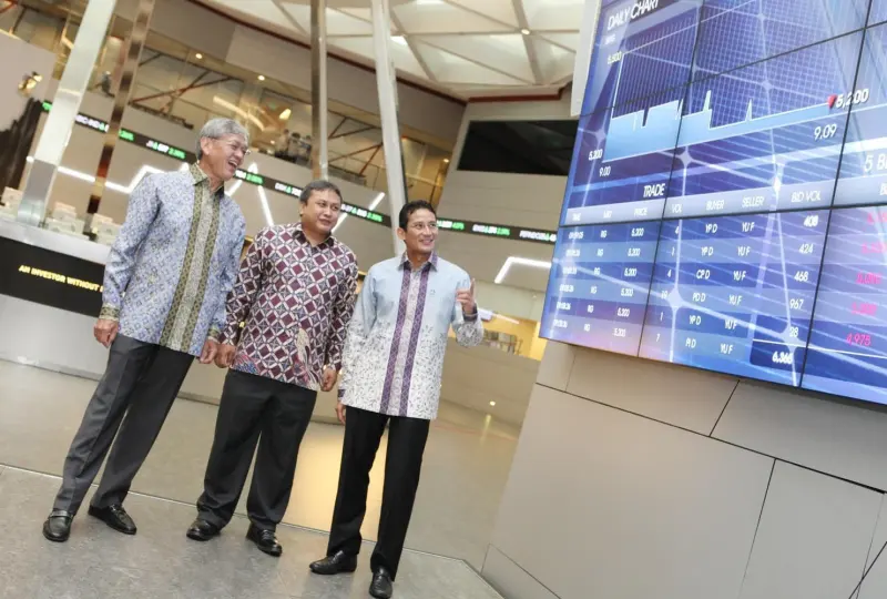 Cucu Pendiri Astra Grup Borong Saham SRTG Harga Rp1.560 per Lembar