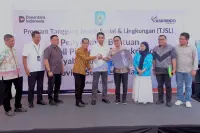 Langkah Nyata Wujudkan Pendidikan Berkualitas, Askrindo Hadirkan Mobil Pintar di Soppeng