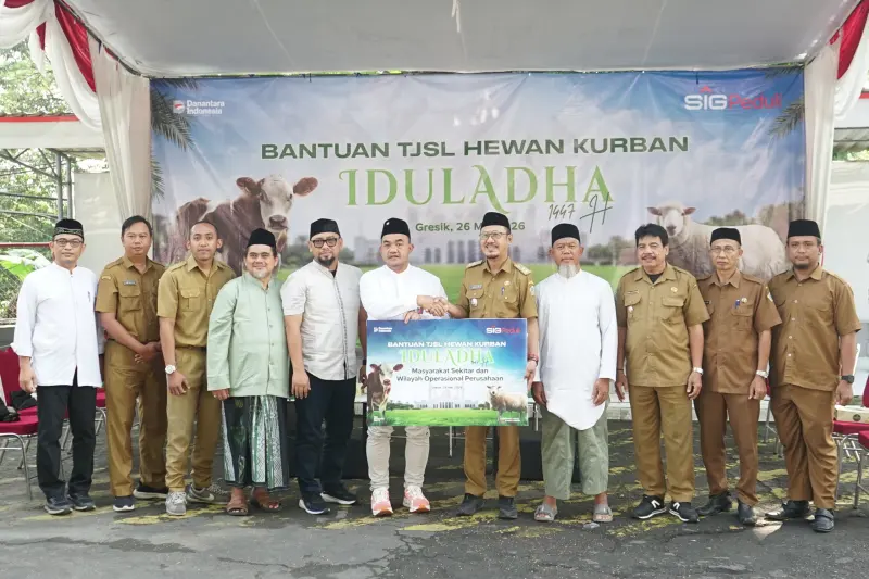 SIG Bagikan Ratusan Hewan Kurban dan Dukung UMKM Lokal
